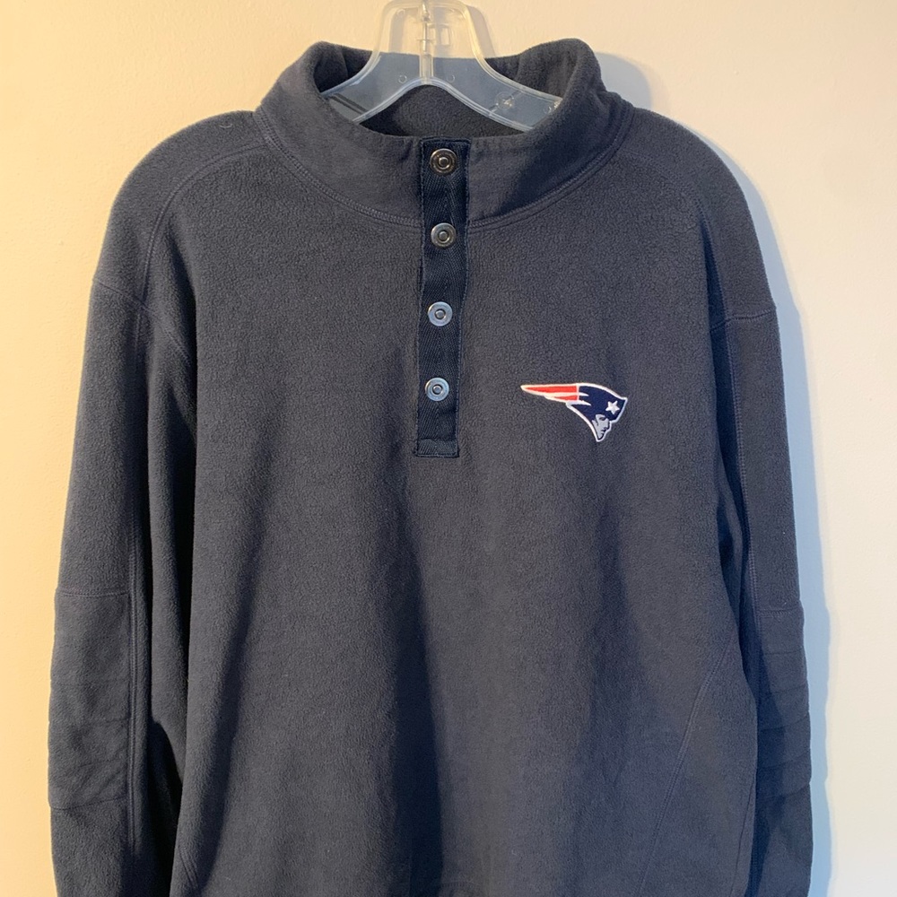 Tommy Bahama New England Patriots Snap Pullover Sweater XL